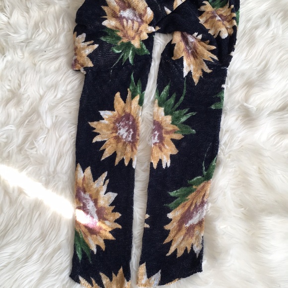 Show Me Your Mumu Overtop Sweater- in Sunflower Dreams Knit - Picture 12 of 16